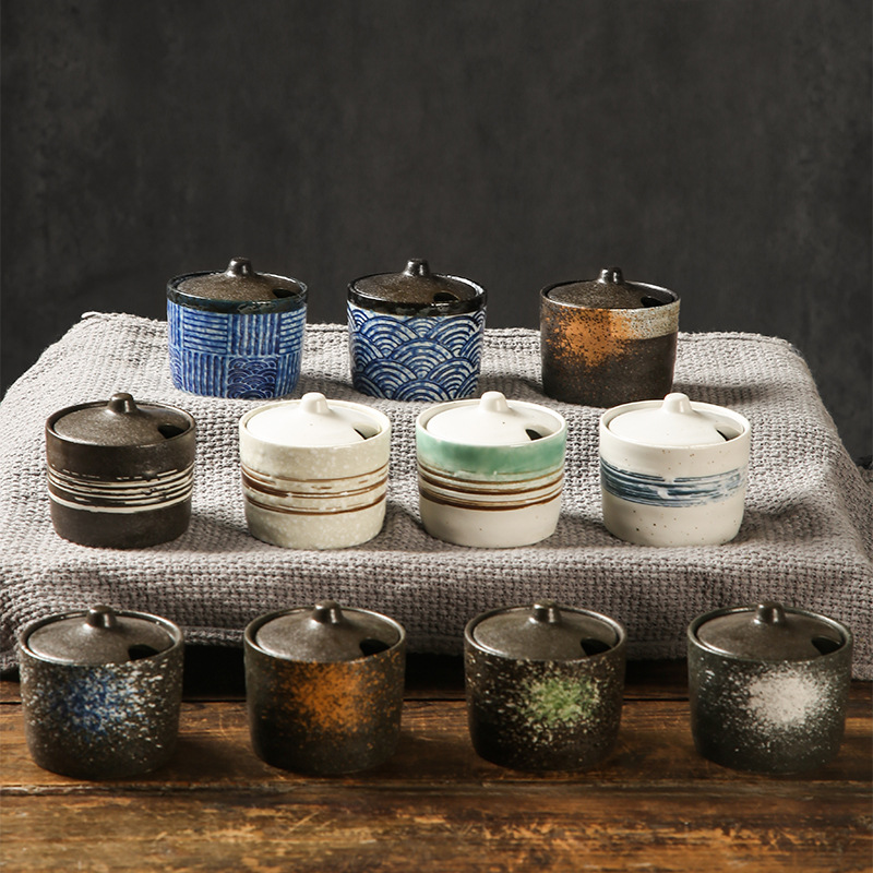 Korean Kitchen Gadgets - สไตล์ญี่ปุ่นวินเทจเซรามิคเครื่องปรุงรส Jar พริกกล่องเก็บพร้อมฝาปิดน้ําตาล Jar ย่างกล่องปรุงรสเครื่องครัว Porcelain