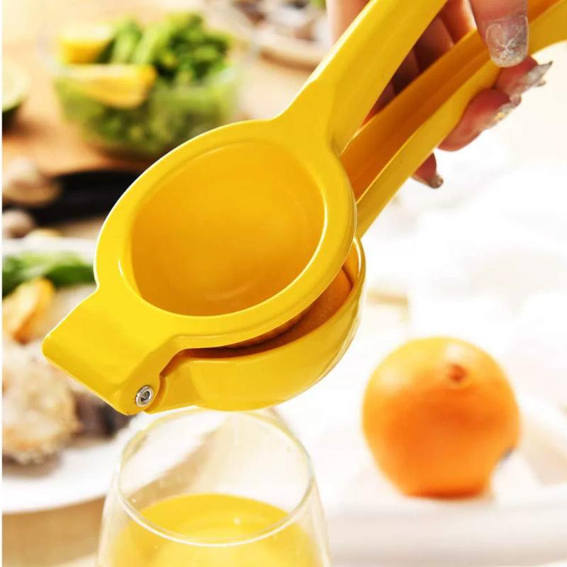 เครื่องคั้นน้ำมะนาวแบบมือหมุน  - Kitchen Gadgets Juicer บทวิจารณ์และราคา